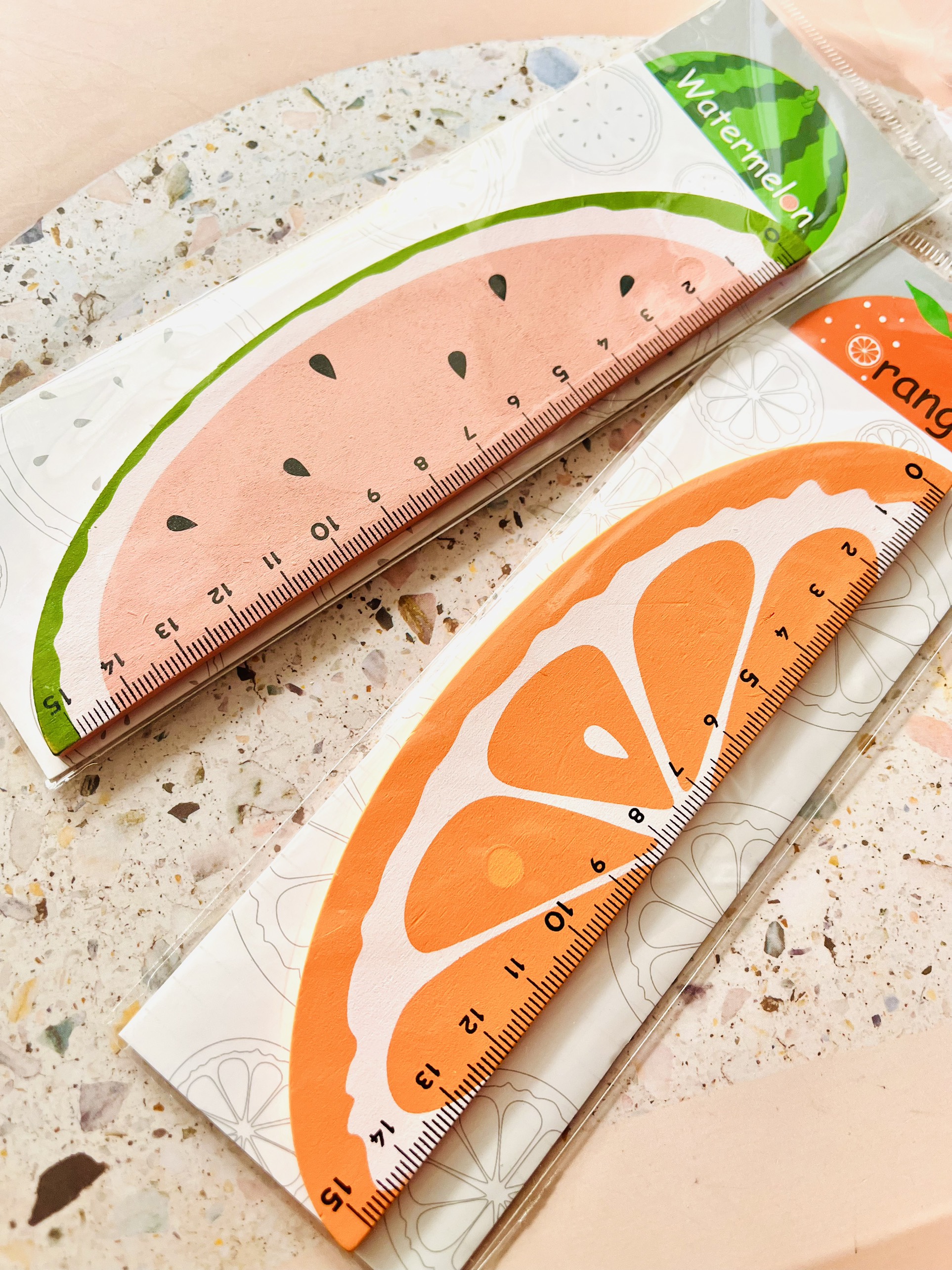 Combo 2 cây thước gỗ hình trái cây
