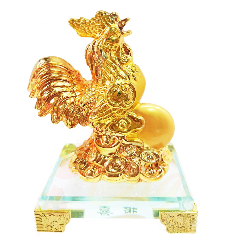 Tượng Gà Trống Vàng Đế Kính Thủy Tinh