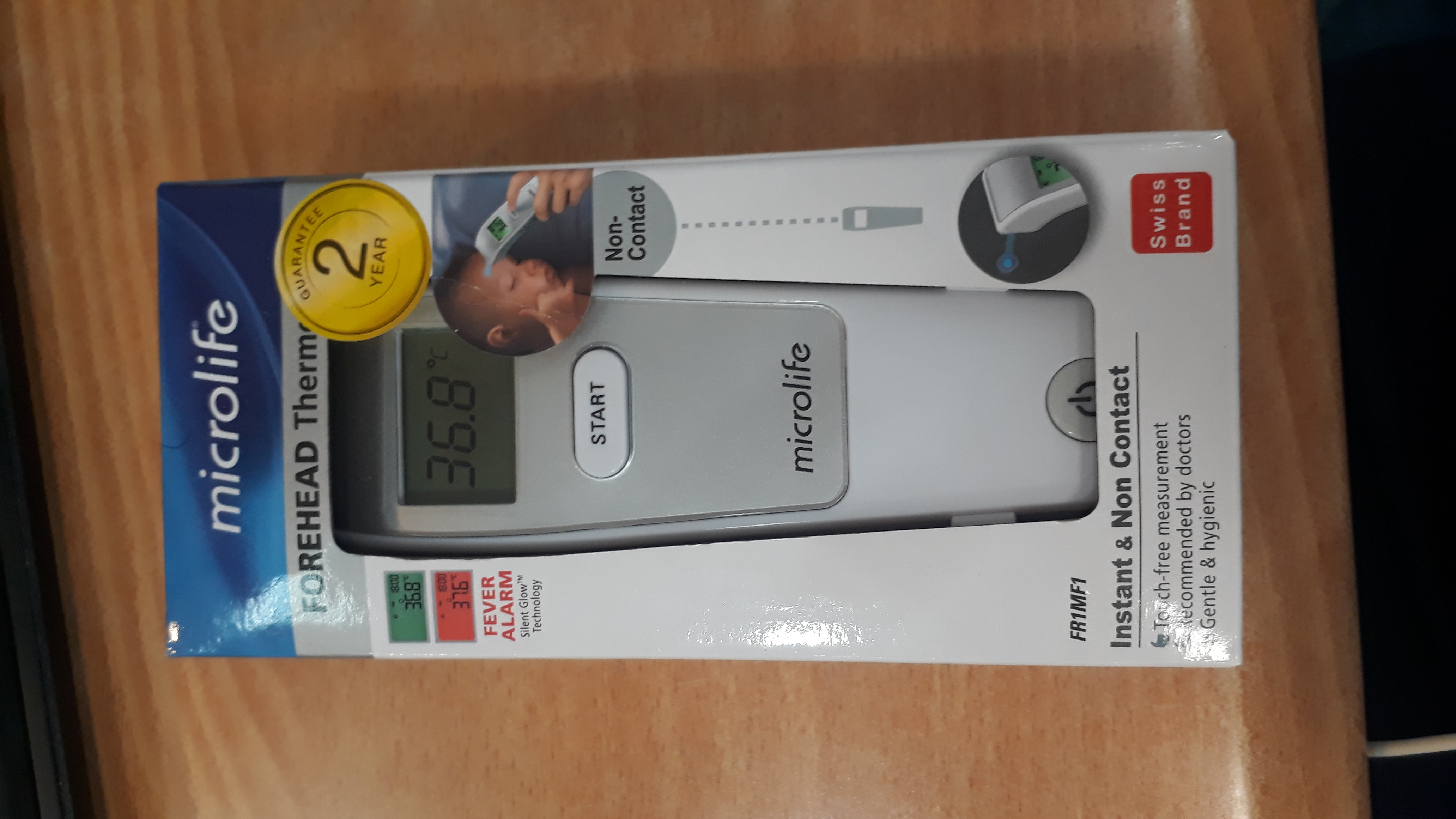 Nhiệt kế đo trán Microlife FR1MF1