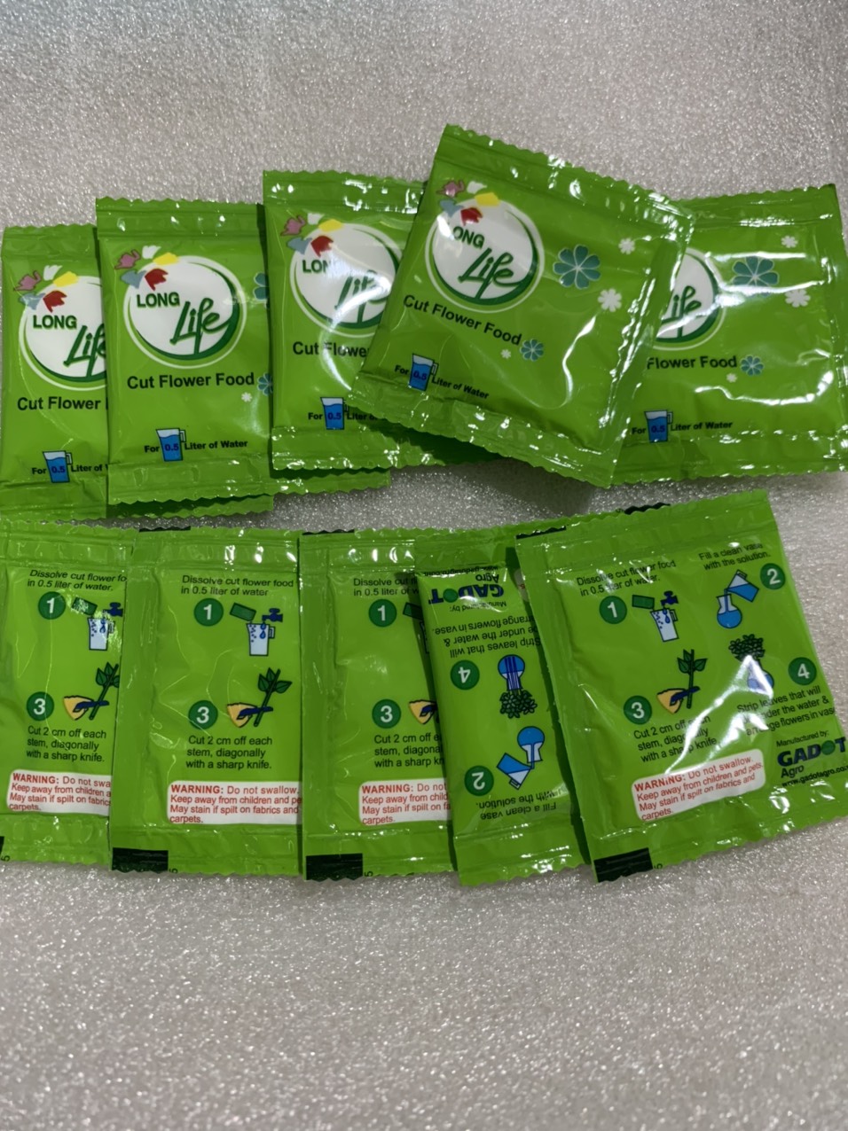 [HCM]Bột pha nước cắm hoa tươi lâu Long Life - Gói dưỡng hoa Israel - Cut Flower Food