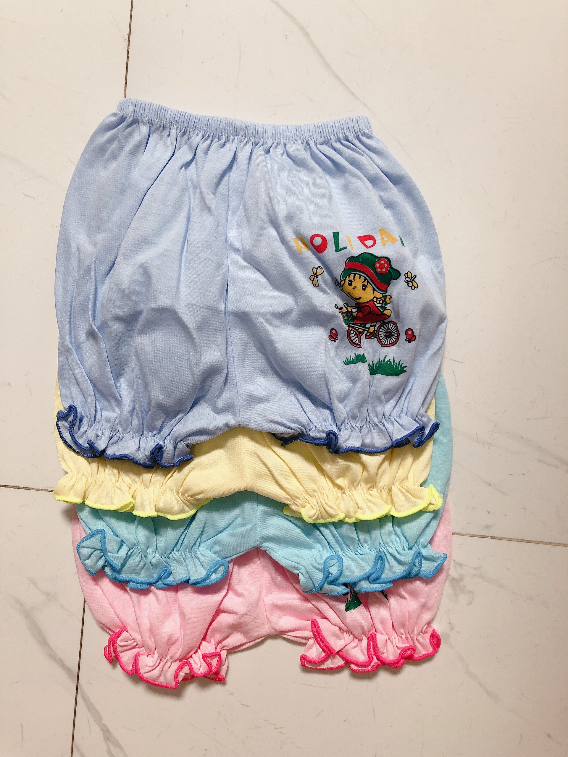 Set 10 quần đùi chục cotton nhún bèo bé gái