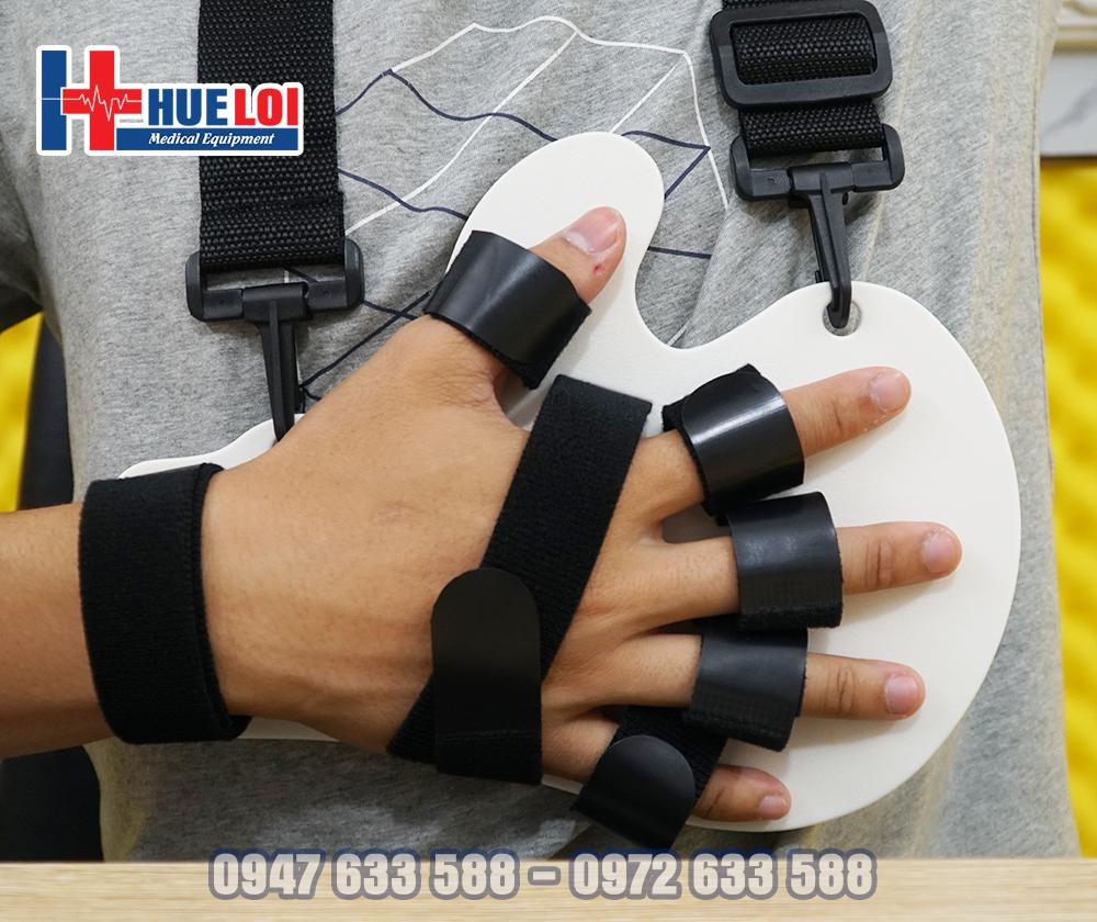 Nẹp cố định bàn tay