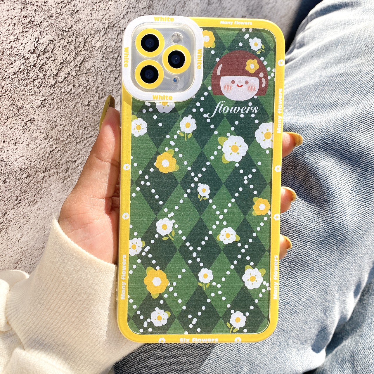Ốp Lưng Silicon Chống Sốc Viền Nổi Flowers