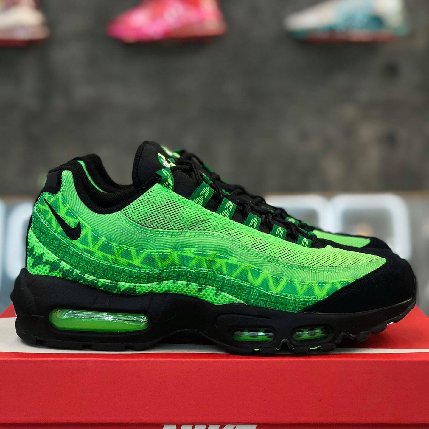 Giày chính hãng nike air max 95 ctry 'nigeria' - cw2360300