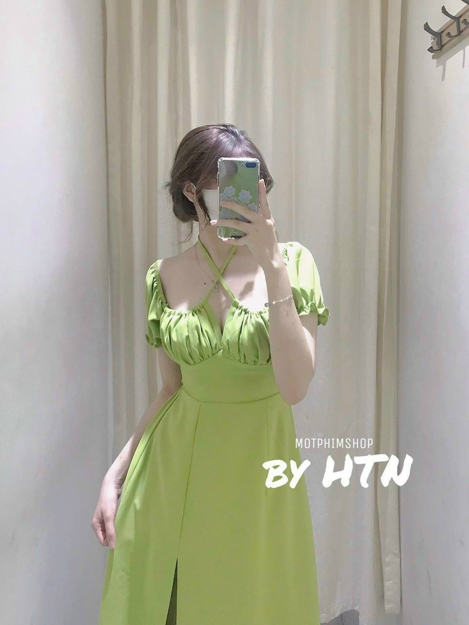 Đầm maxi xẻ tà,đầm xanh cốm nhún ngực cột dây cổ, đầm maxi dáng dài đi biển, đầm xanh cổ yếm tay búp, có mút ngực đi tiệc sang chảnh