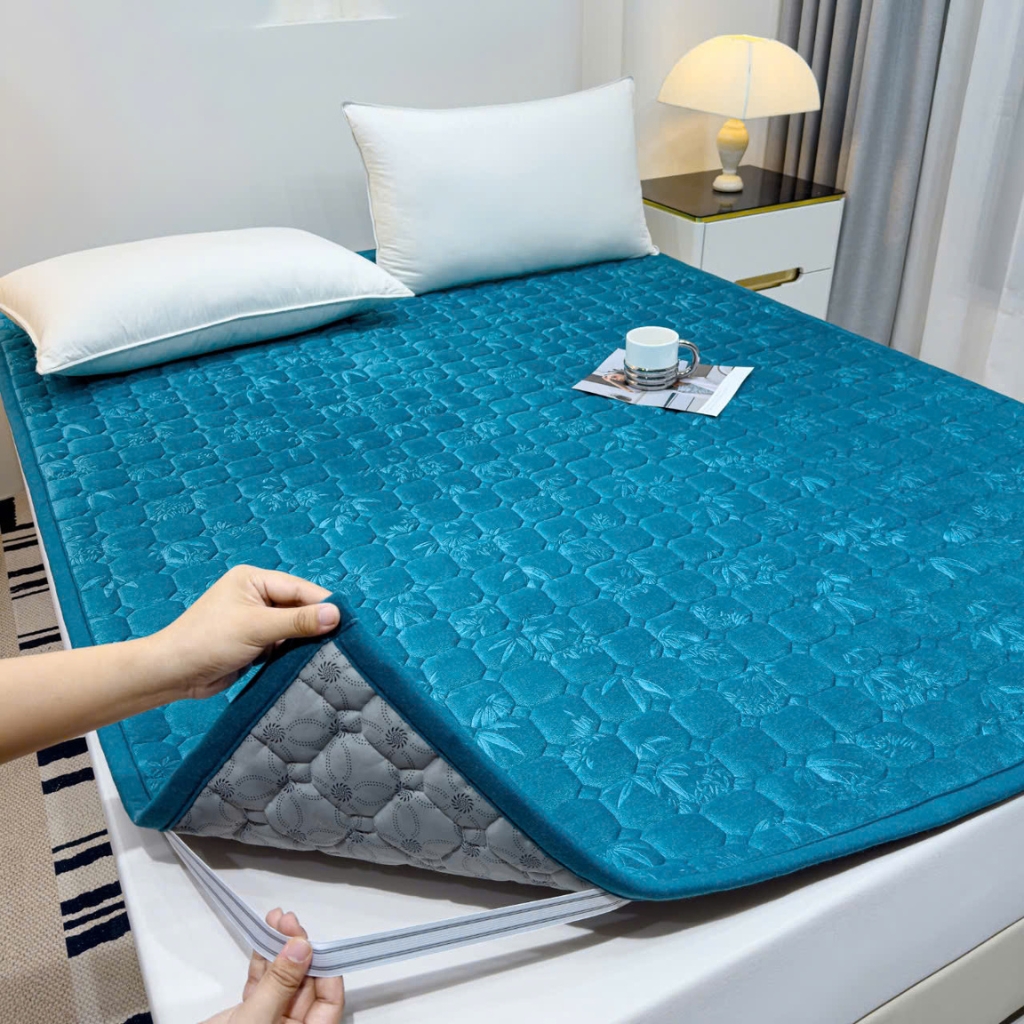 Thảm Trải Giường Nỉ Nhung Trần Bông Họa Tiết Lá Tre - Thảm Nỉ Đa Năng Mùa Đông Cao Cấp Nhập Khẩu, Có Chun 4 Góc Cố Định