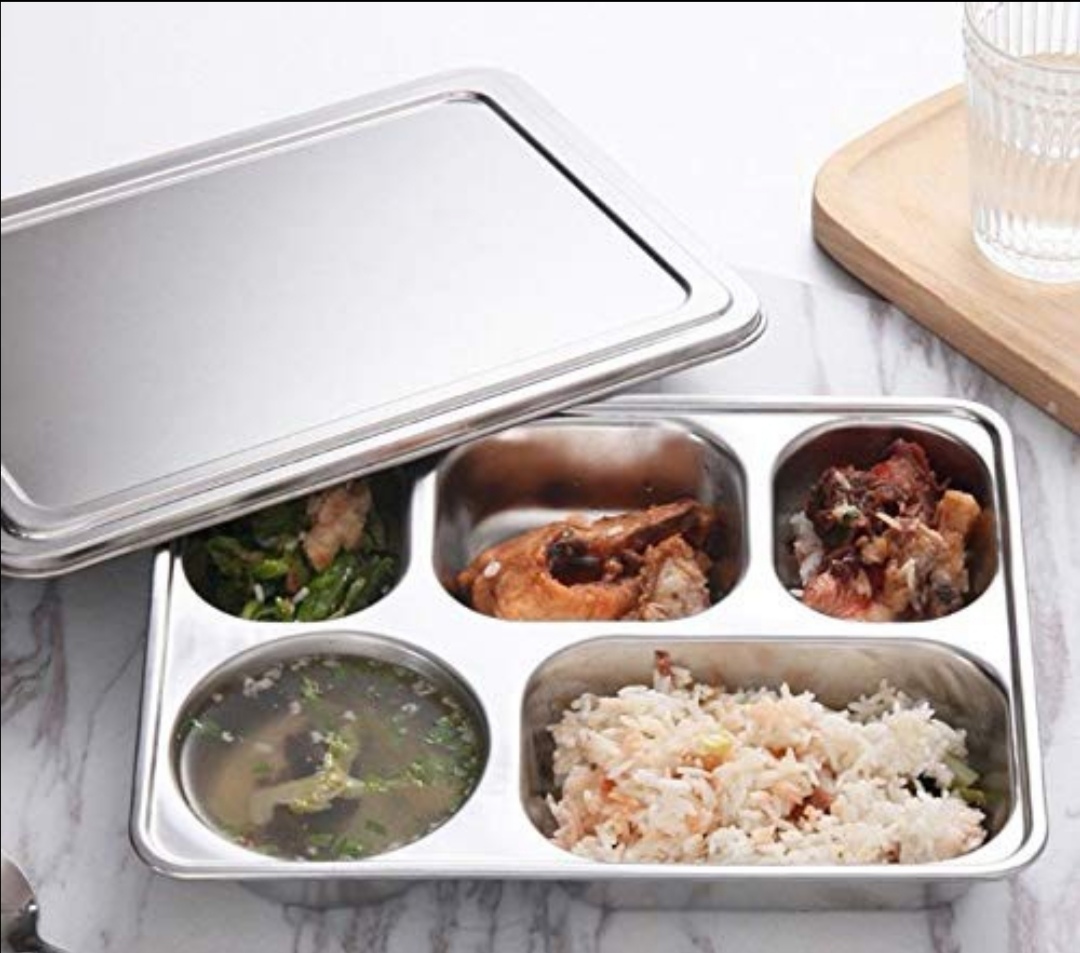 KHAY CƠM INOX 5 NGĂN SÂU LÒNG NẮP NHỰA