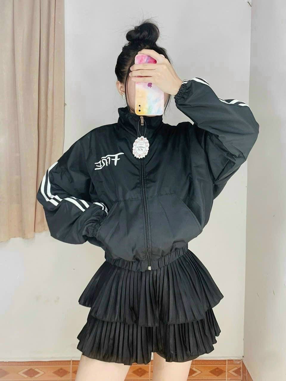 Áo khoác dù fom lửng