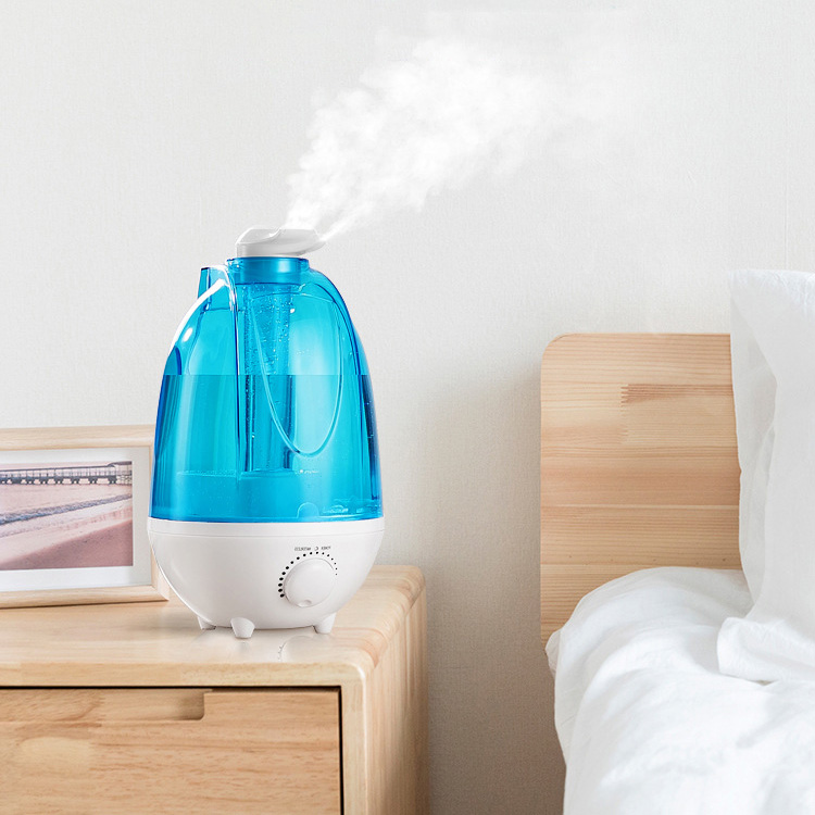 Máy phun sương bù ẩm cho phòng dùng máy sưởi 3 lít Connie J204 tạo độ ẩm làm mát phòng hai màu đen, xanh
