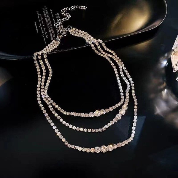 Dây chuyền đính đá thời trang dành cho nữ