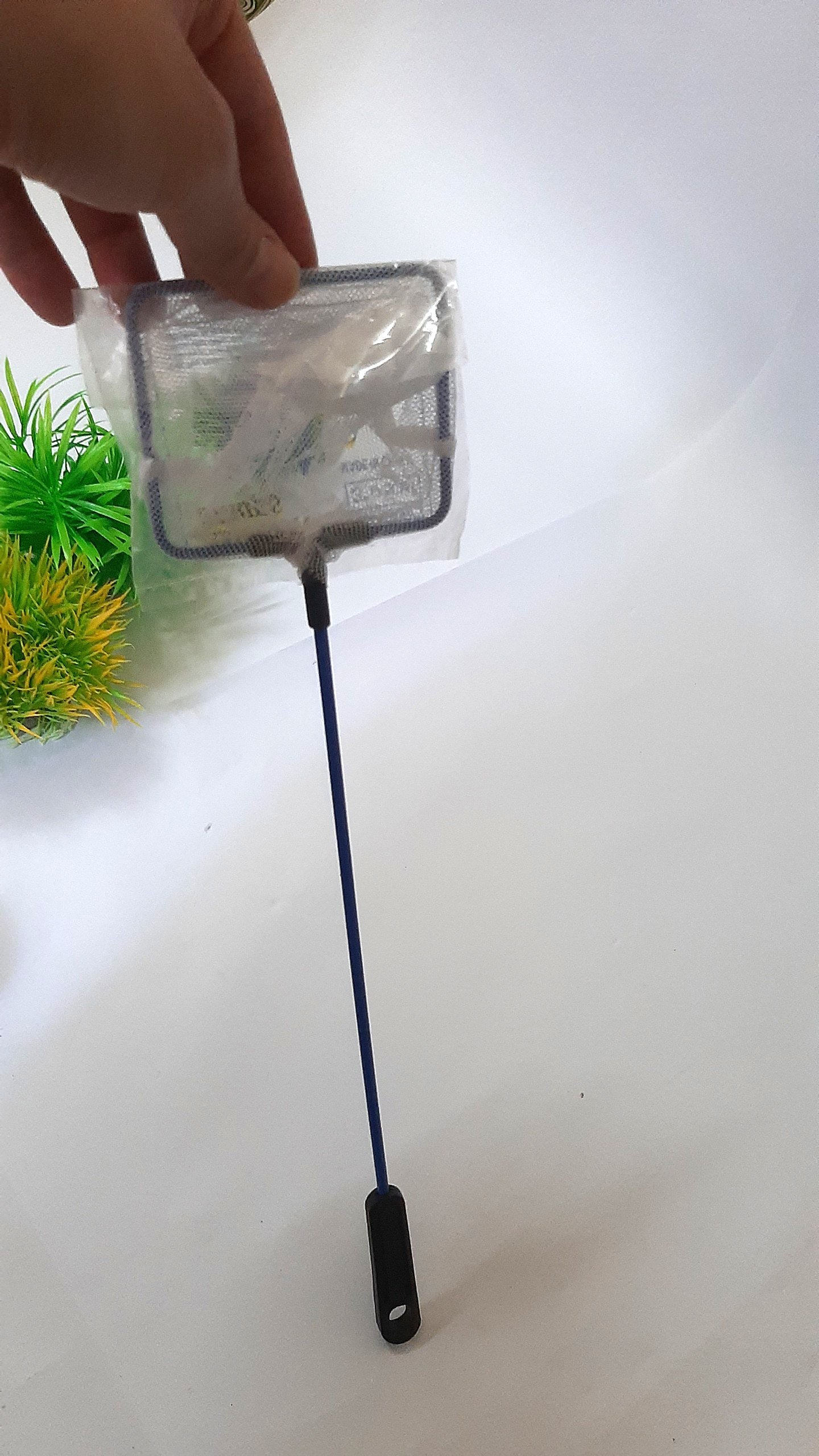 Vợt cá vuông , lưới thường cho bể cá từ 30 - 60cm