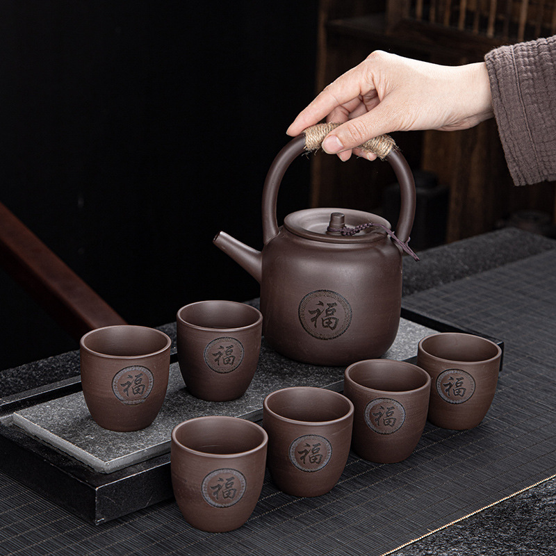 Bộ âm trà gốm xứ nâu đen cổ điển- kèm hộp quà tặng.