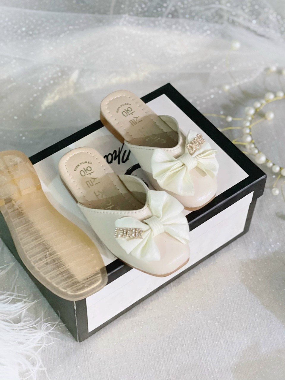 ( SIÊU PHẨM CHO BÉ ) Giầy sục nơ cho bé gái ,giày sục trẻ em, giày sục cho bé gái ,Sục siêu xinh cho bé từ 1 tuổi - 10 tuổi