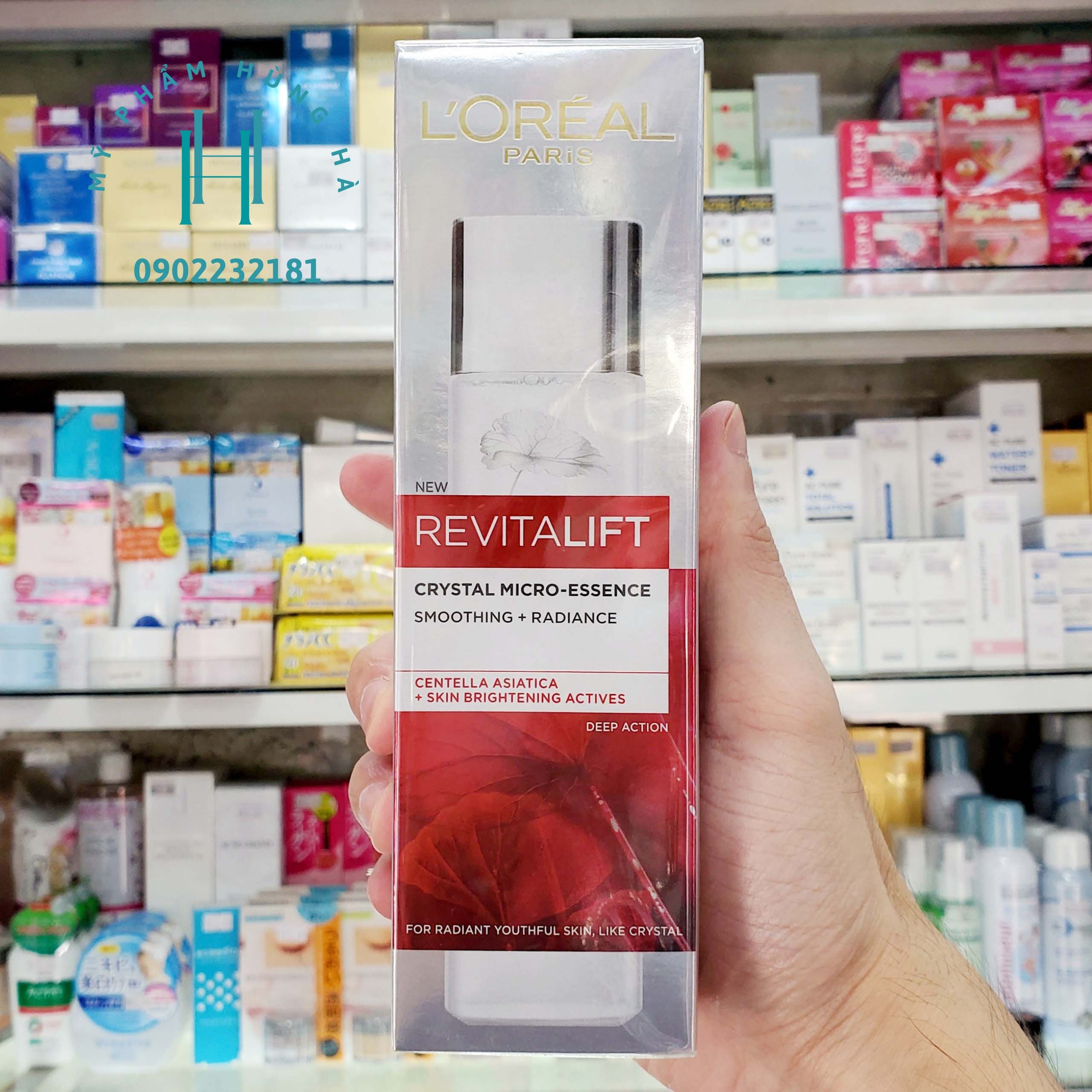 Serum, tinh chất dưỡng da căng mướt, tươi sáng Loreal Revitalift Crystal Micro Essence 130ml