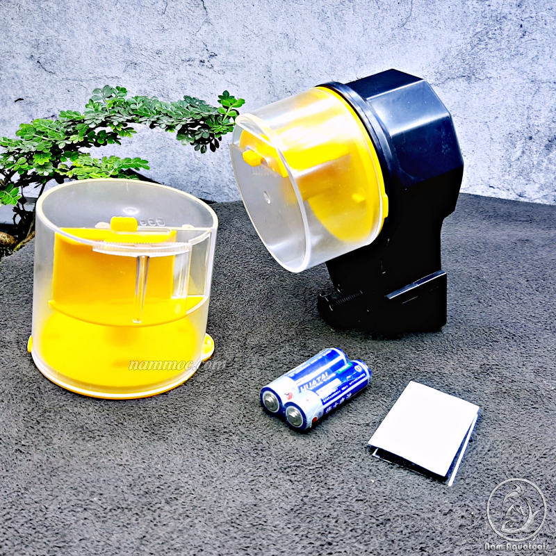 Máy cho cá ăn jeneca f-8805 | máy hẹn giờ tự động cho cá ăn