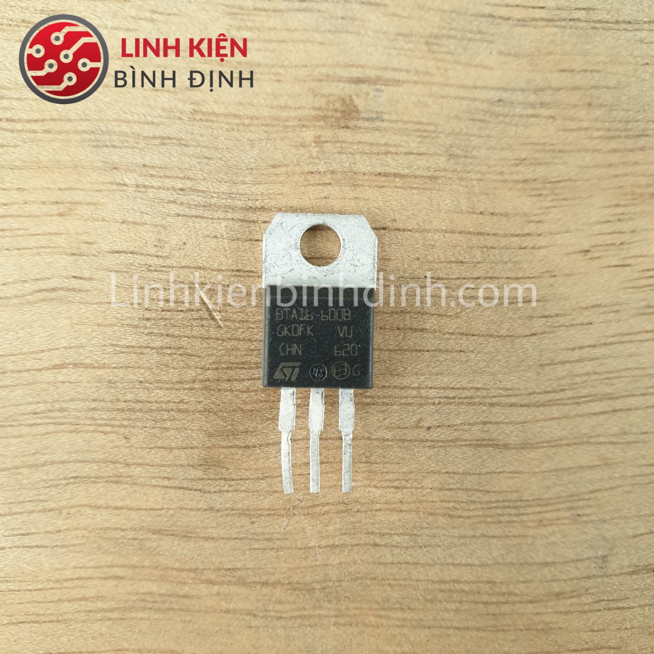 Triac bta16 600b hysistor 600v chân cắm to-220 hàng xịn tháo máy