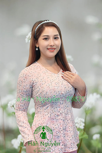 Áo bà ba lụa hoa cổ v