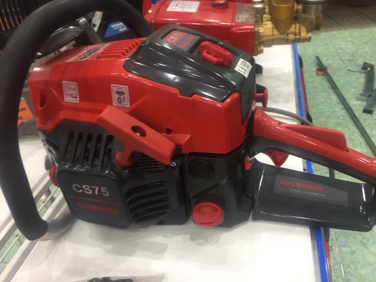 Máy cưa xích cầm tay huspanda cs75