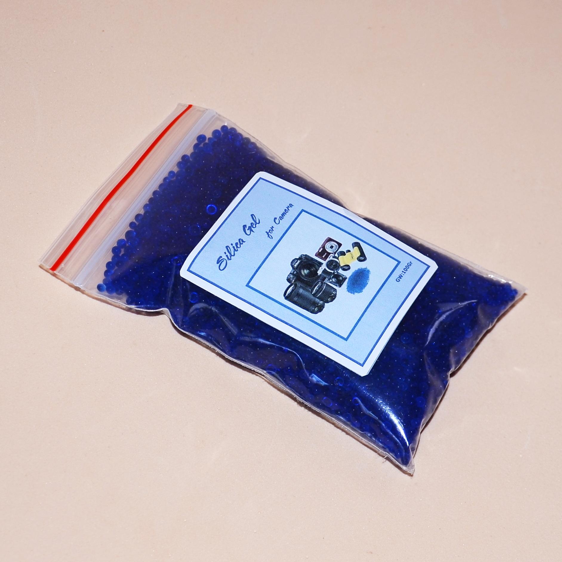 Hạt hút ẩm xanh cho máy ảnh 100gr kèm túi đựng (Silica Gel)