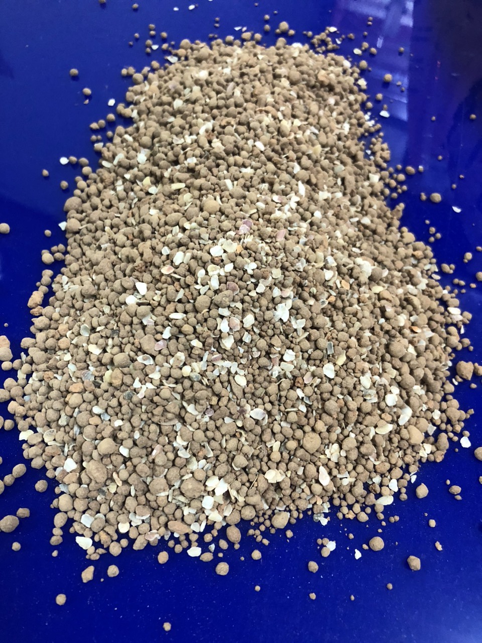 Khoáng đất sét cho chim, vẹt gói lẻ 500g (hàng nhập)