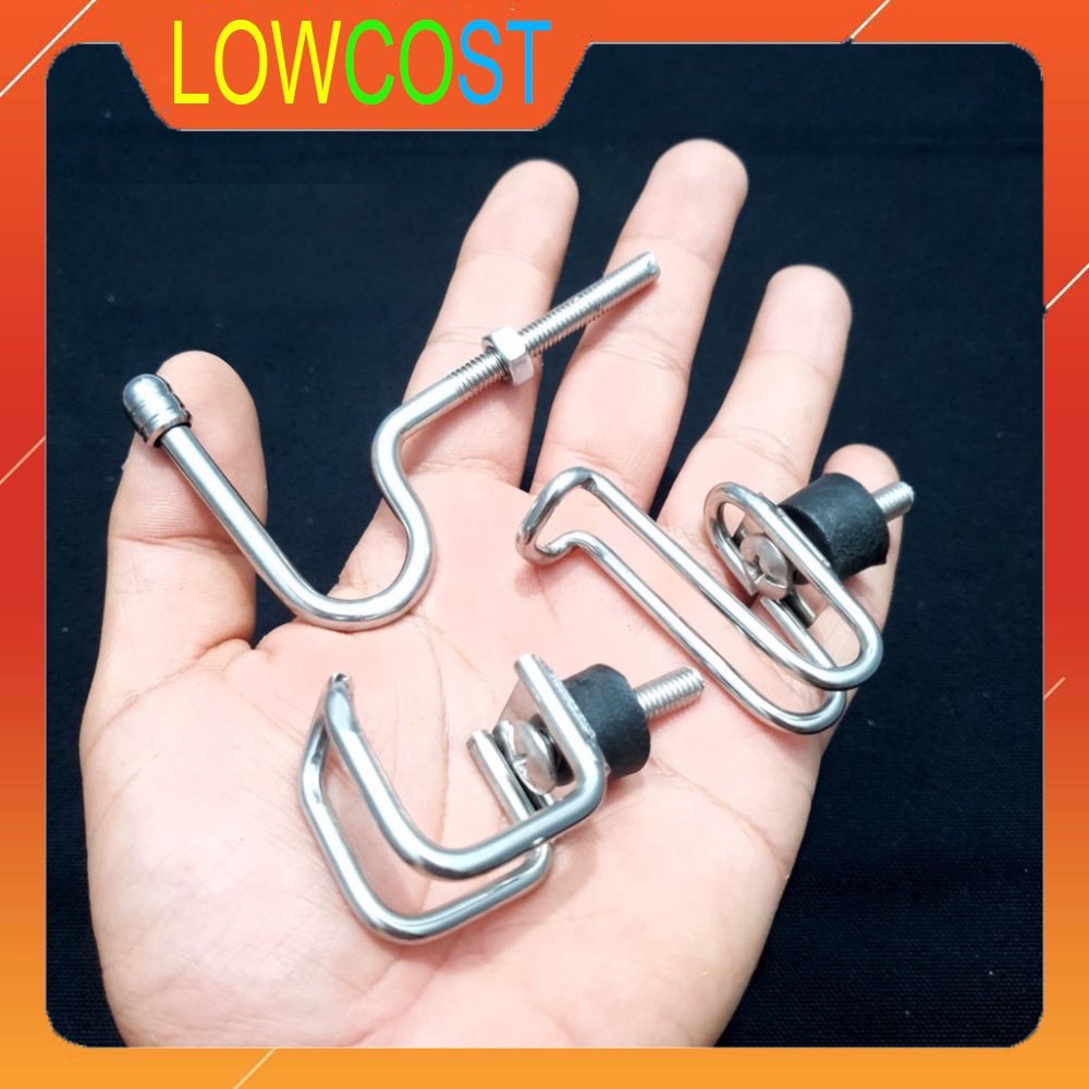 Móc treo đồ xe máy bằng Inox chắc chắn gắn được tất cả các dòng xe