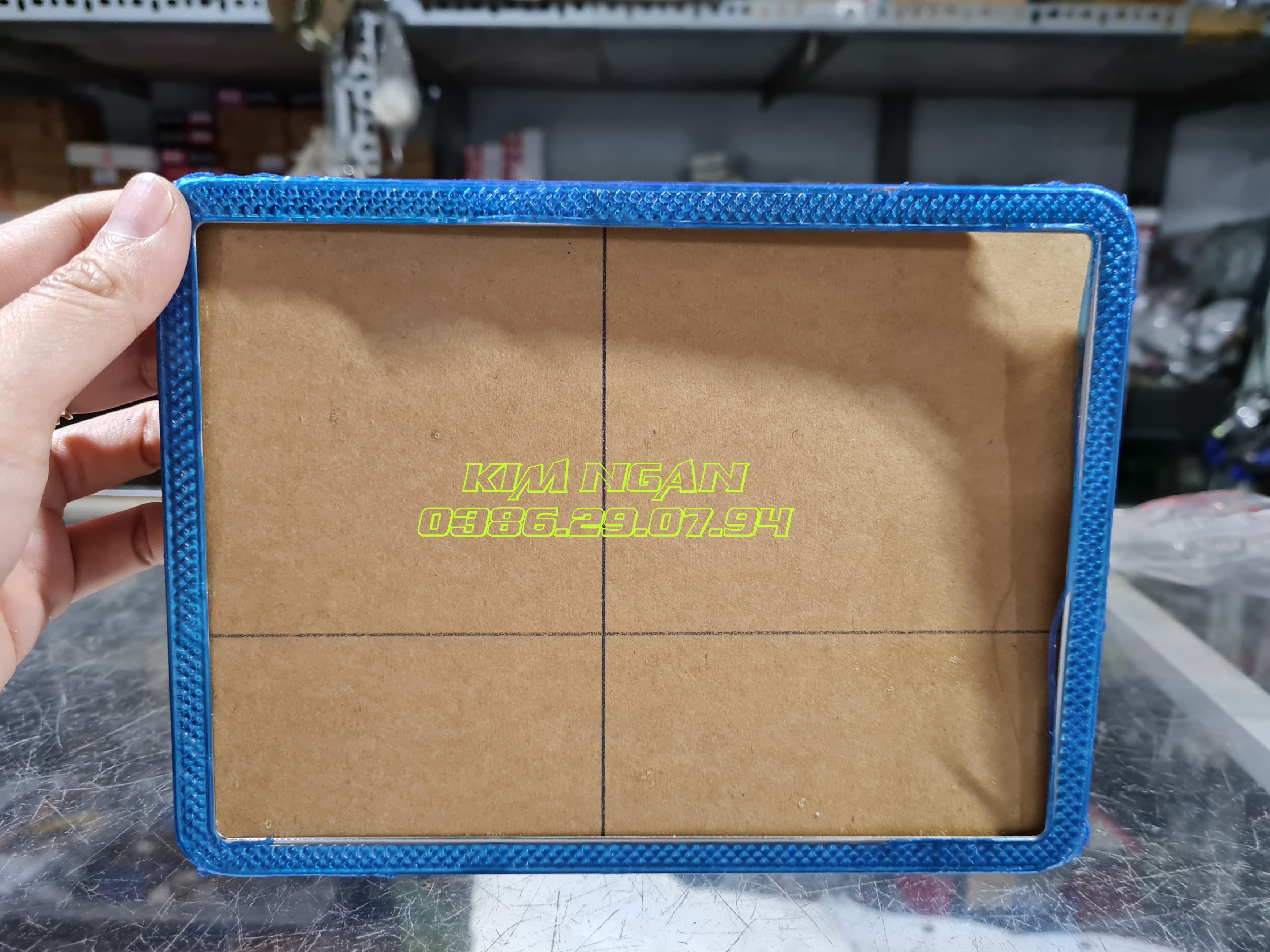 [HCM]Khung Biển Số Xe Máy (màu vàng titan inox trơn inox chấm bi)