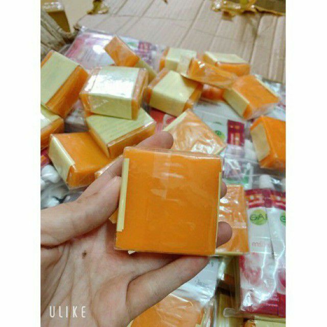 Soap cam nghệ Thái Lan làm sạch mụn lưng- viêm nang lông * dùng kết hợp MEN VI SING TAVIDA* giúp da nhanh đẹp