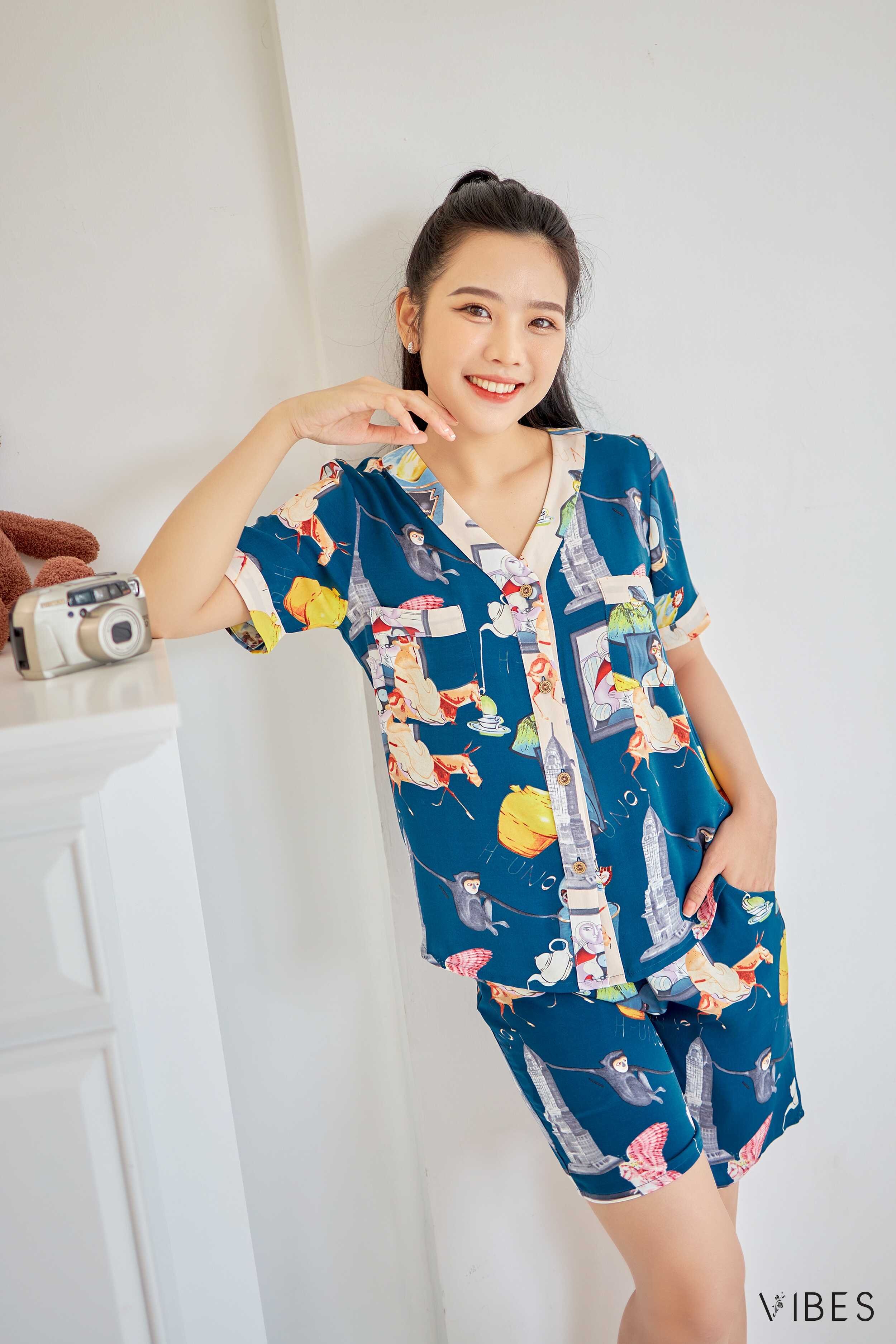 Vibes bộ pijama lửng mặc nhà vivian navy py set