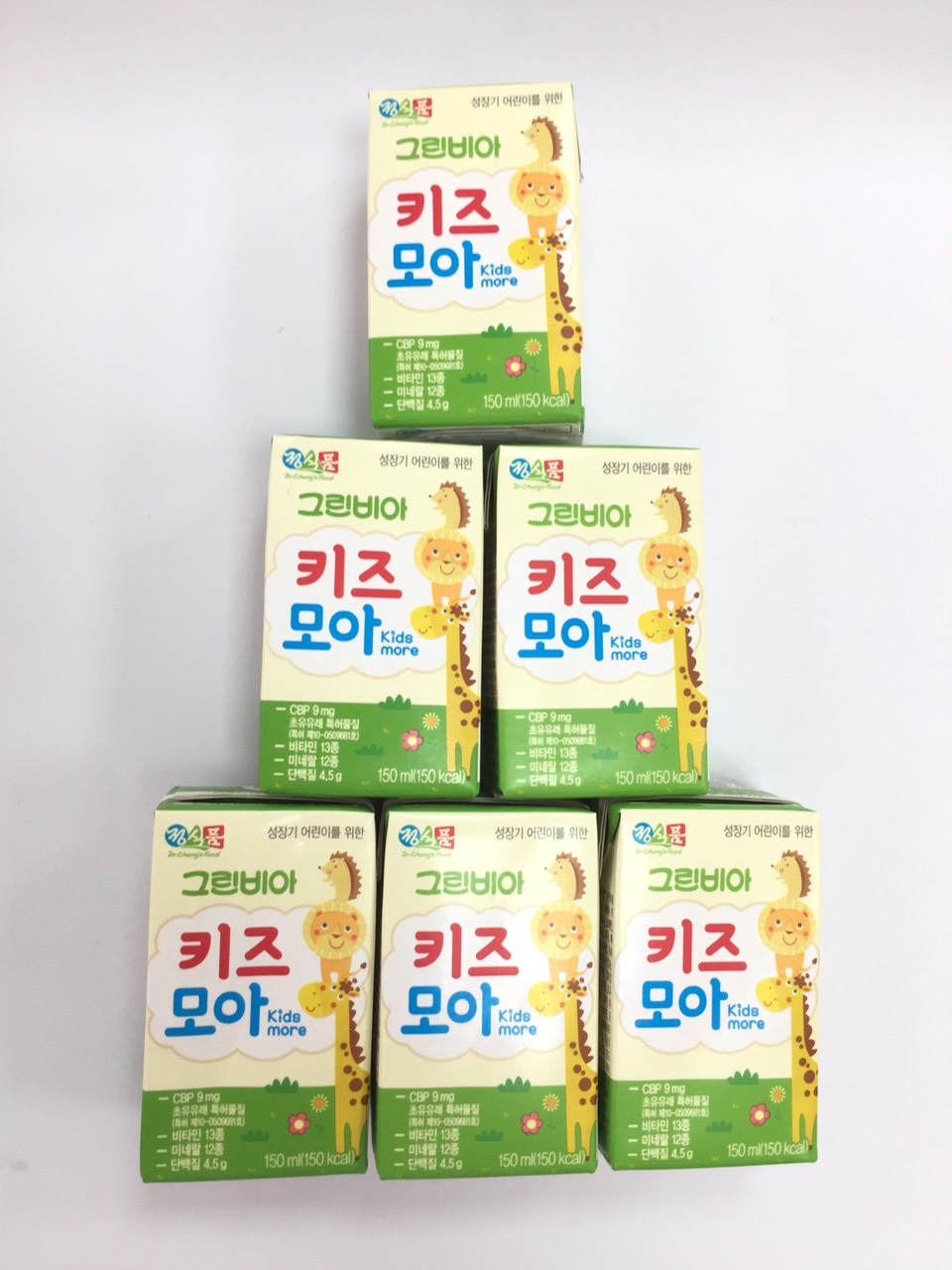 Sữa tươi, sữa nước Hikid Greenbia Kidmore