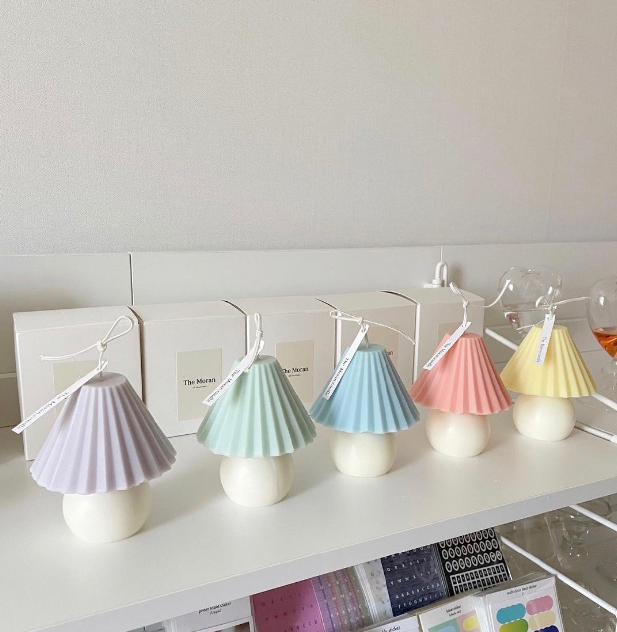 Nến thơm decor hình đèn ngủ, màu sắc pastel dễ thương - Aroma candel & decor