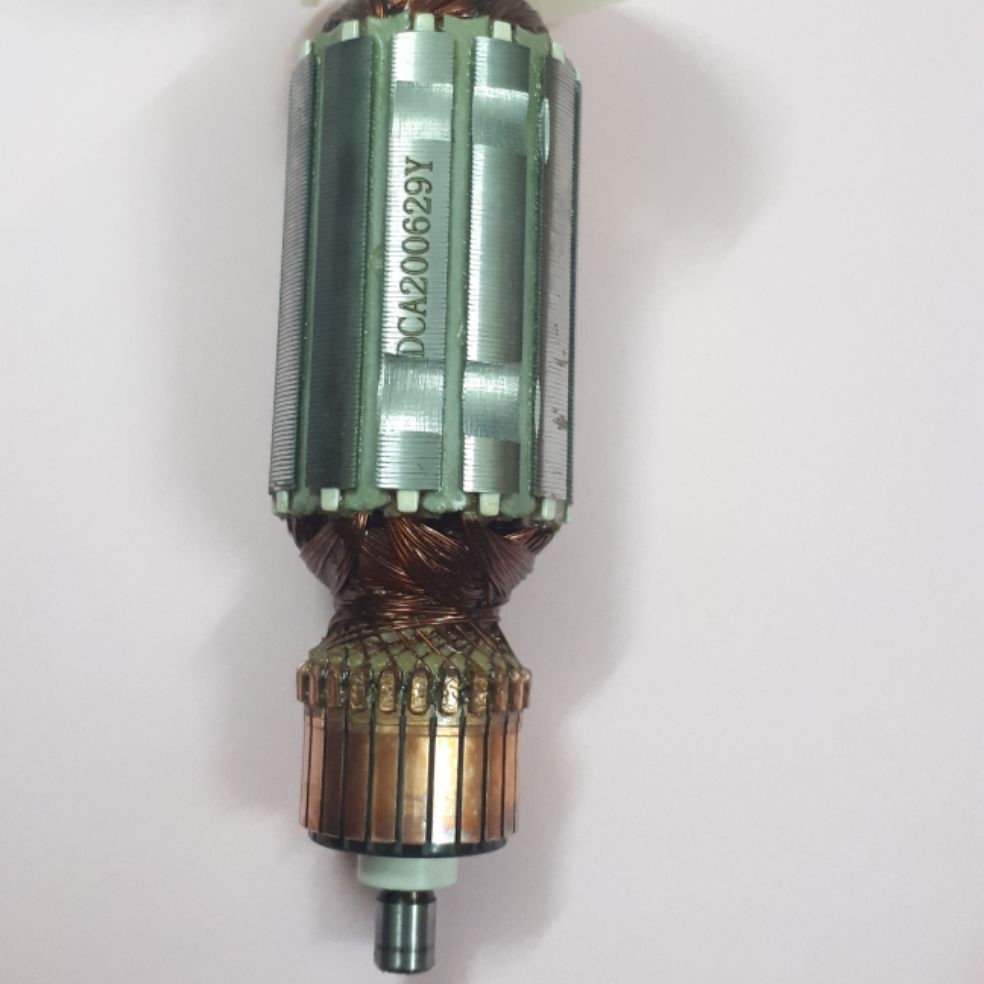 Roto máy mài dca 9523nb