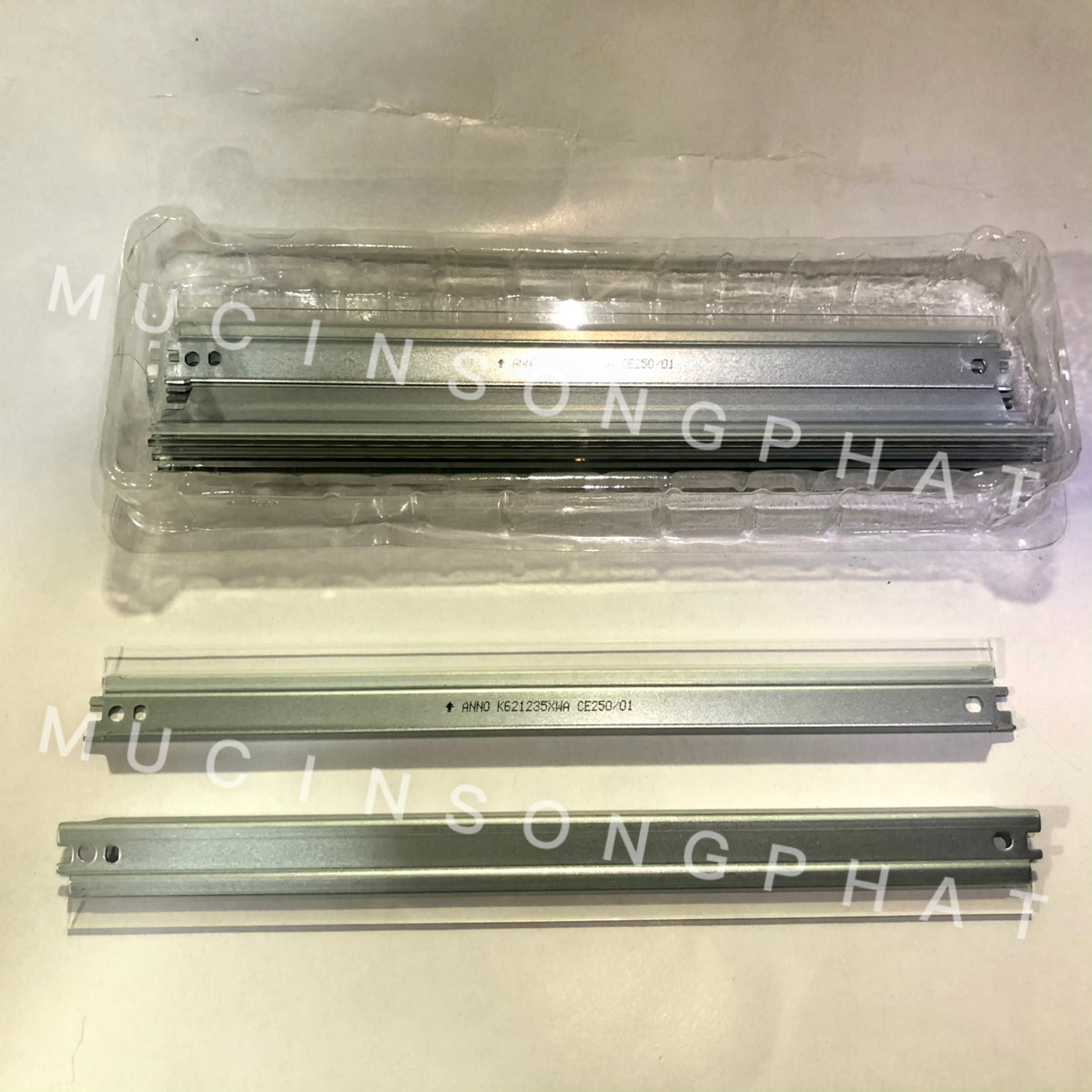 Gạt mực hp color cp 3520/ cp 3525/ cm 3530