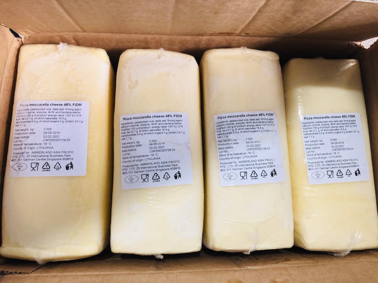 khối phô mai Mozarella 2.5 kg