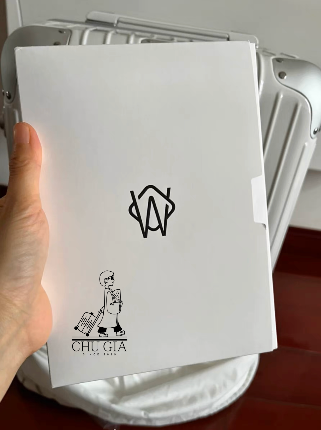 Vali Rimowa Siêu Cấp Hybrid Có sẵn