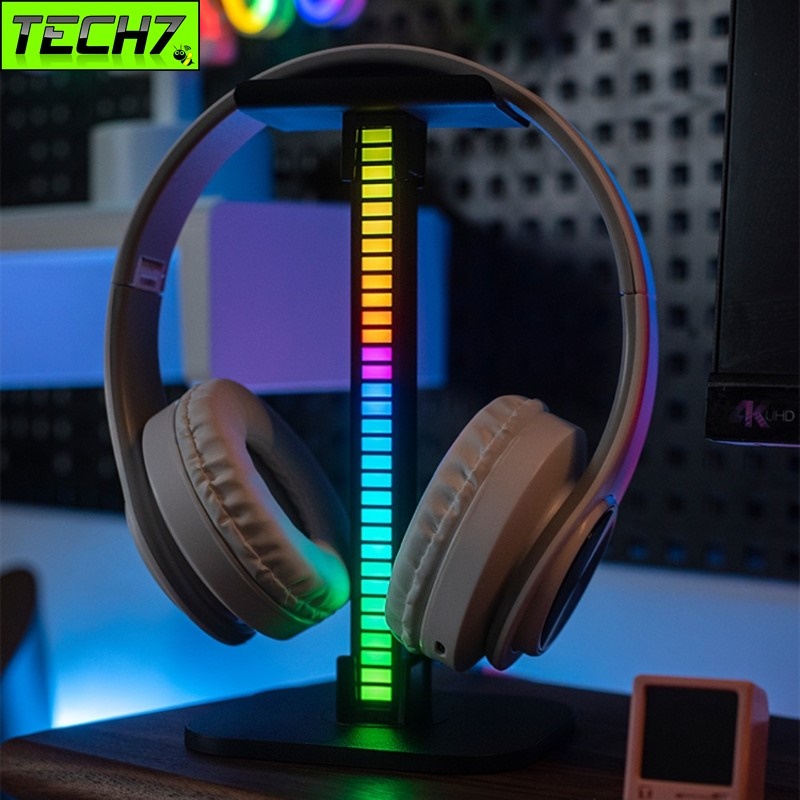 Giá treo tai nghe T12 Led RGB cảm biến âm thanh nháy theo nhạc