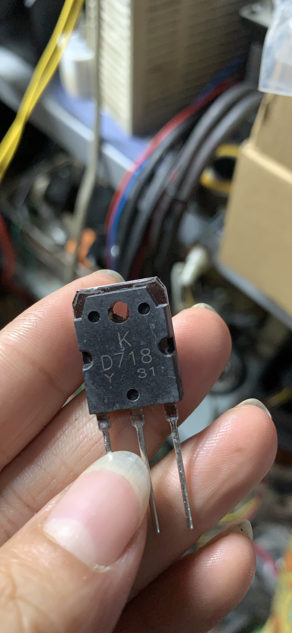 5 CON D718 MỚI hãng KEC Lưng đồng