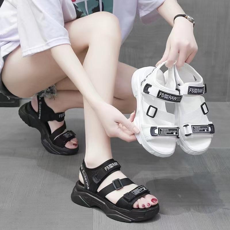 Quai hậu nữ học sinh, dép quai hậu độn đế, sandal quai hậu học sinh hot hit 2022