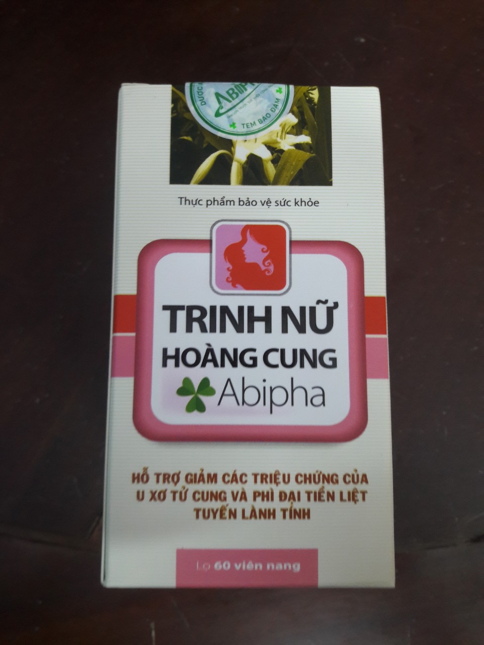 Viên uống Trinh Nữ Hoàng Cung Abipha hỗ trợ giảm các triệu chứng u xơ tử cung (60 viên)
