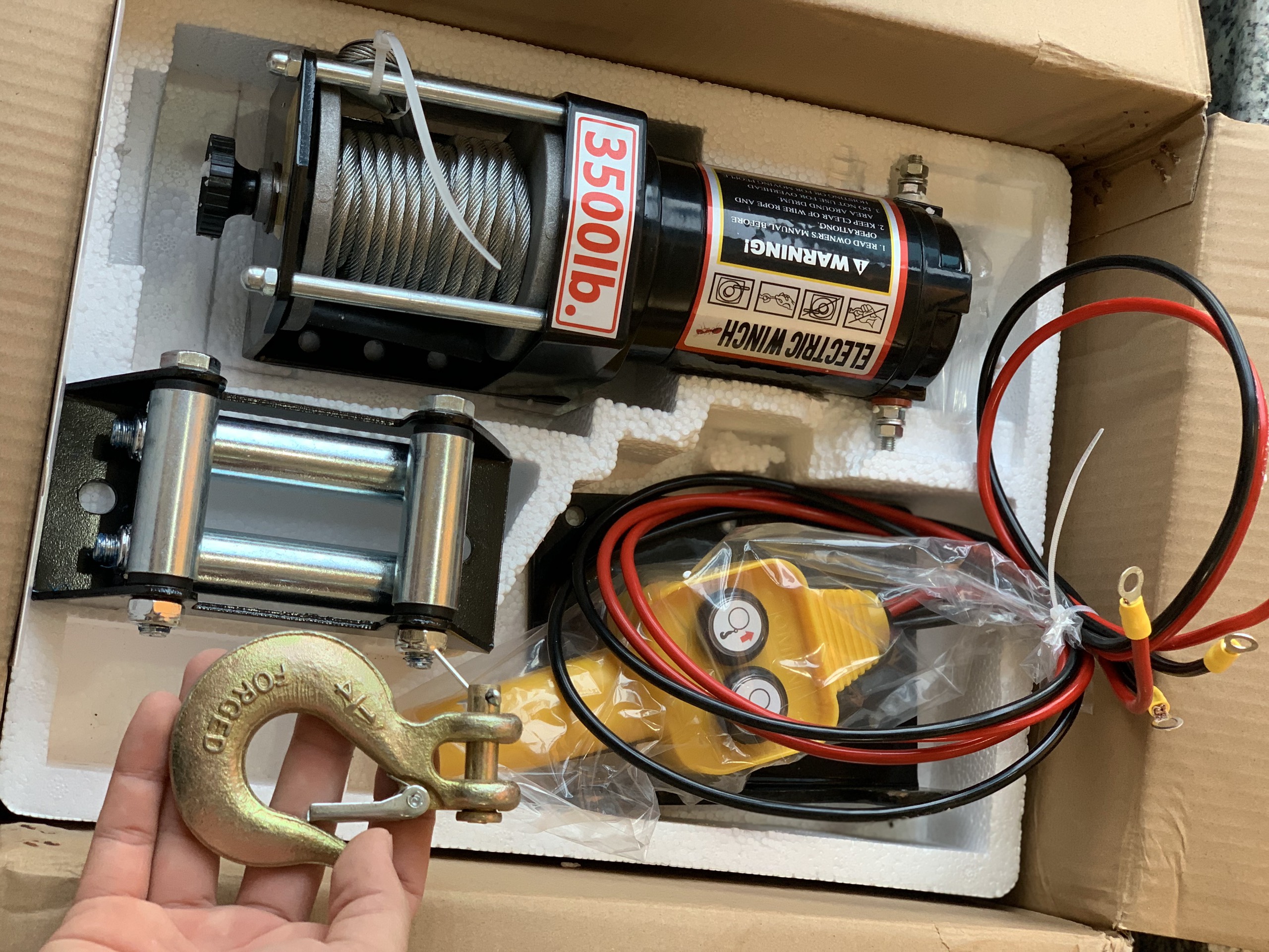 Tời điện 12v 3500lbs trọng tải kéo 1600kg kéo xe kéo thuyền cứu hộ