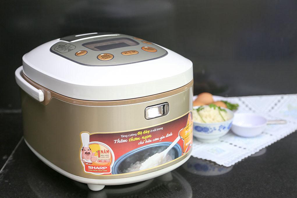 Nồi cơm điện tử sharp 1.8 lít ks-th18