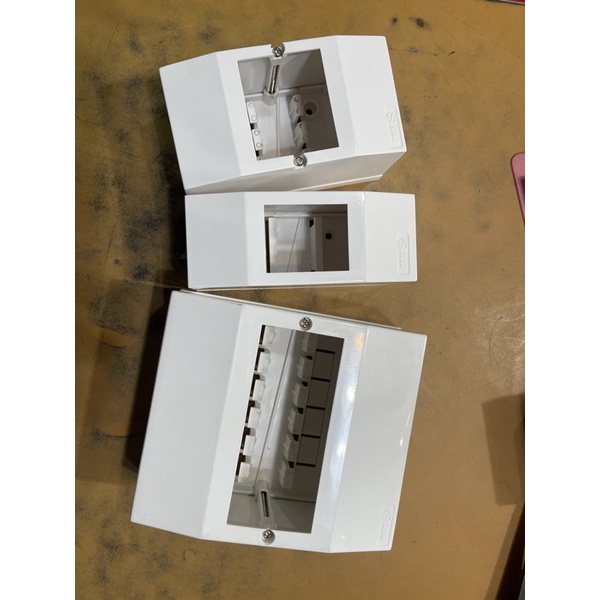 Hộp nổi chứa mcb 1 pha, 2 pha, 6 pha sino