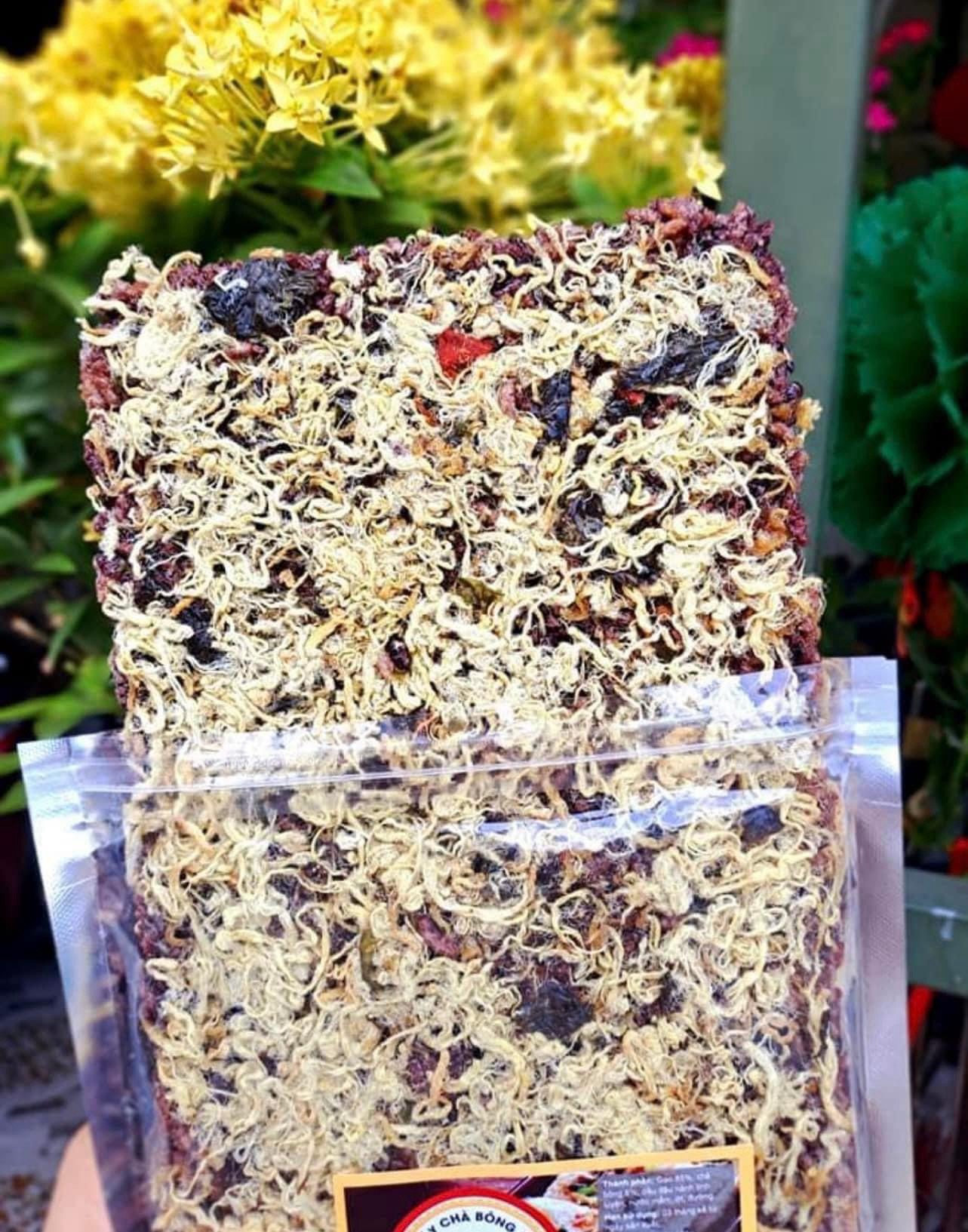 Cơm cháy gạo lứt rong biển chà bông tiến vua cao cấp 200gram/ miếng