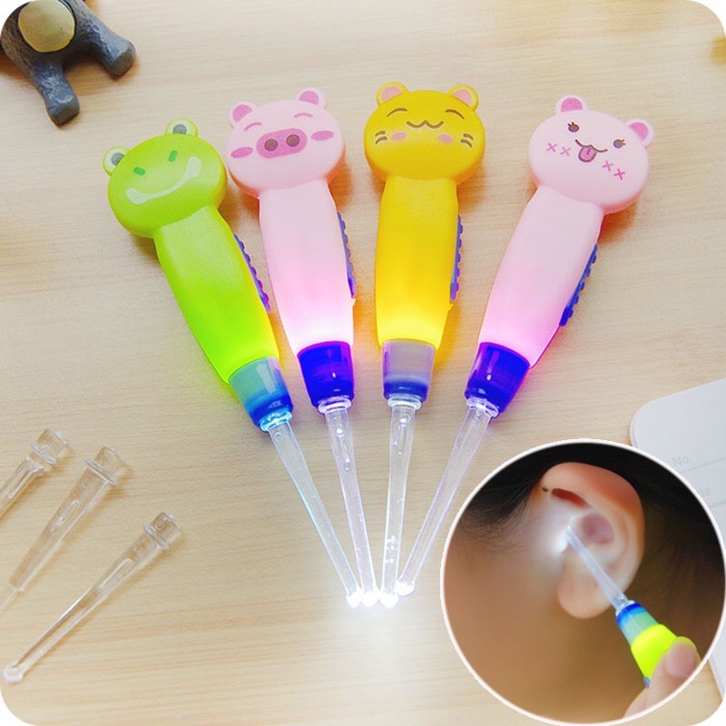 Lấy Ráy Tai Hình Thú Dễ Thương Cho Bé