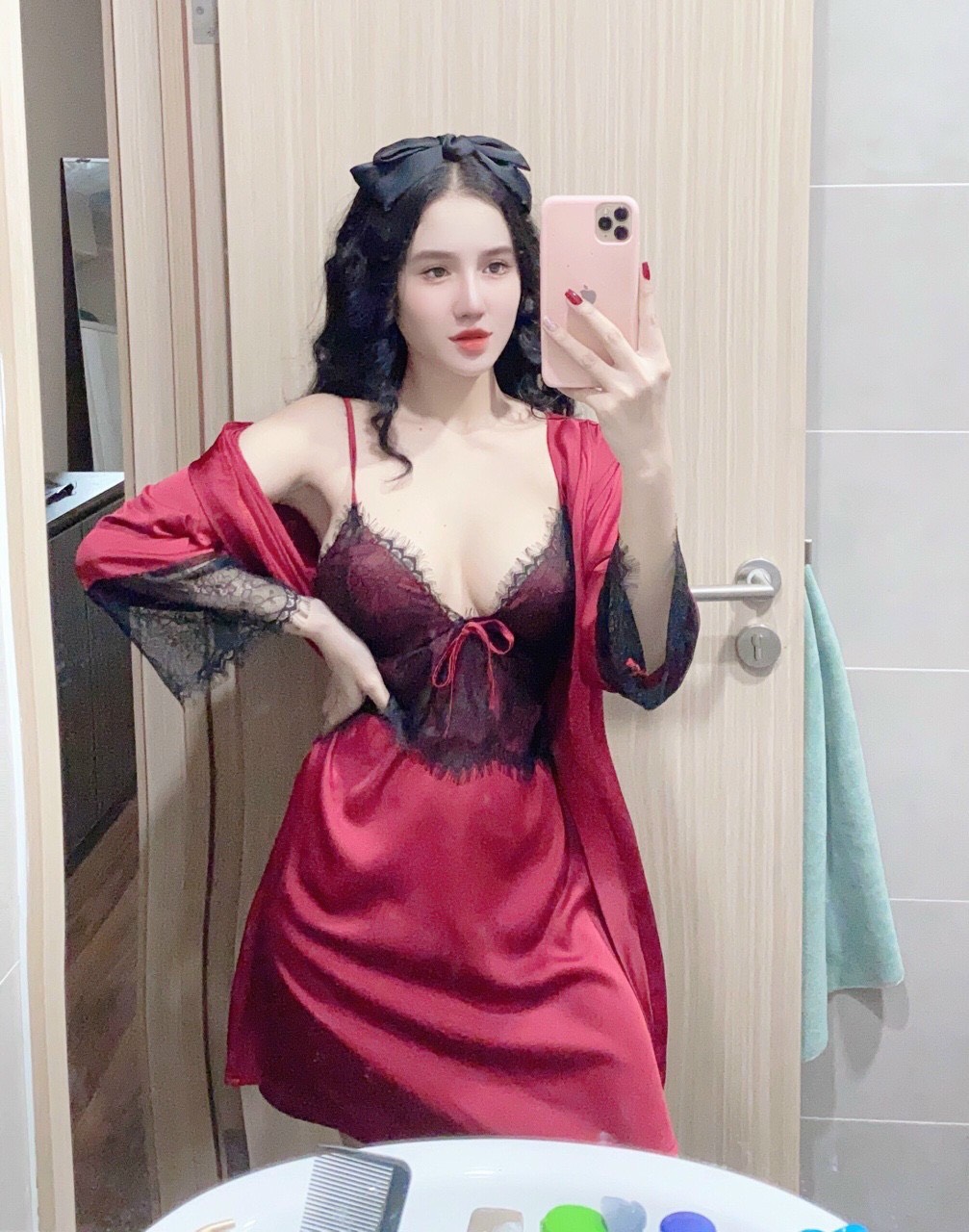 Váy ngủ phối ren sexy+áo choàng satin nhà Miki Store