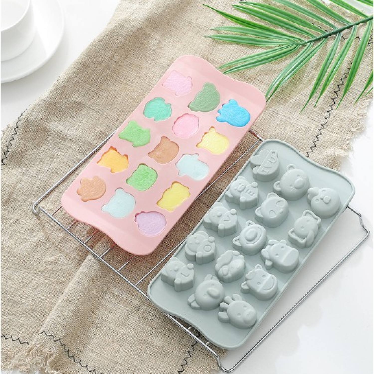 Khuôn silicon lᴏại 1 hình đầu thú dễ thương có chư i love u