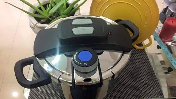 Nồi áp suất lock&lock one touch ccp226slv 22cm