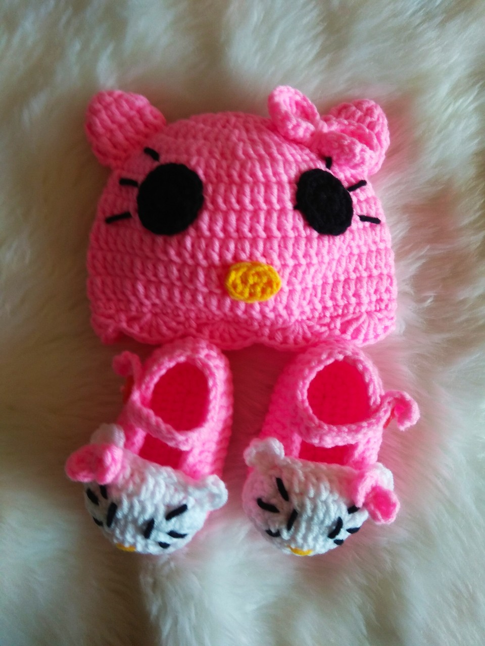 Set mũ và giày len cho bé sl048