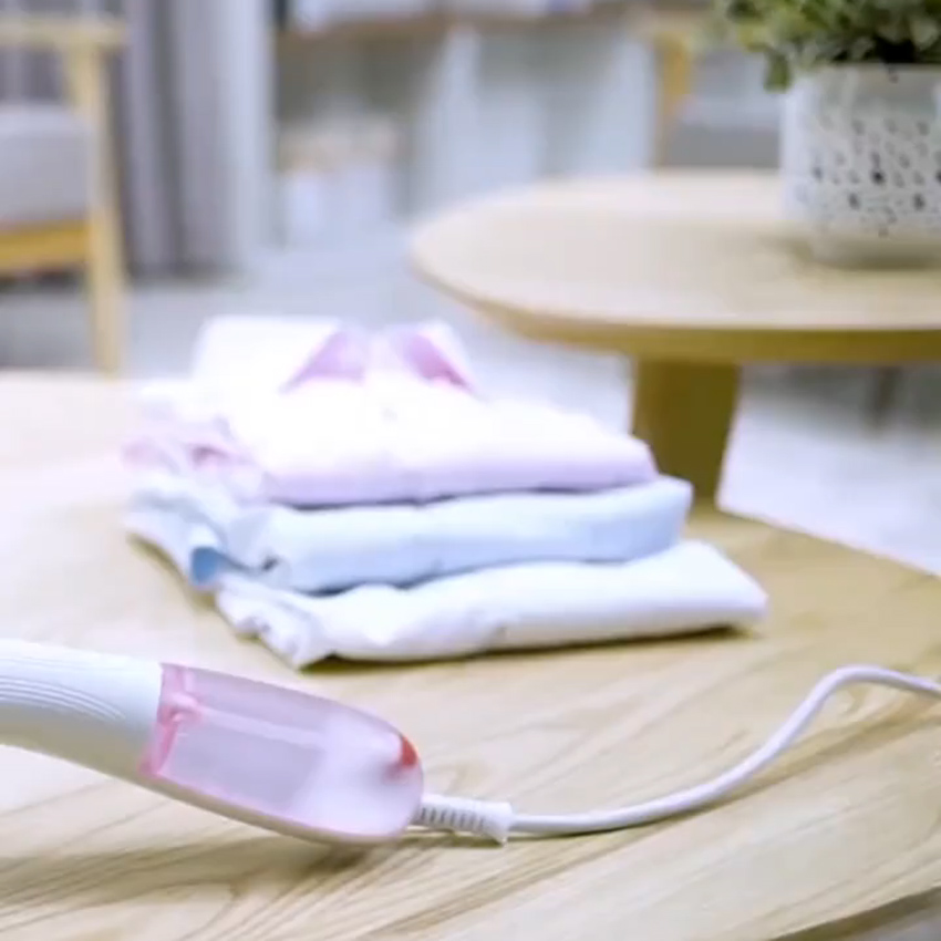 Bàn là,Bàn là hơi nước cầm tay L2 - Queen.S - Bàn là hơi nước cầm tay, bàn là hơi nước đứng, bàn là hơi nước loại nào tốt.