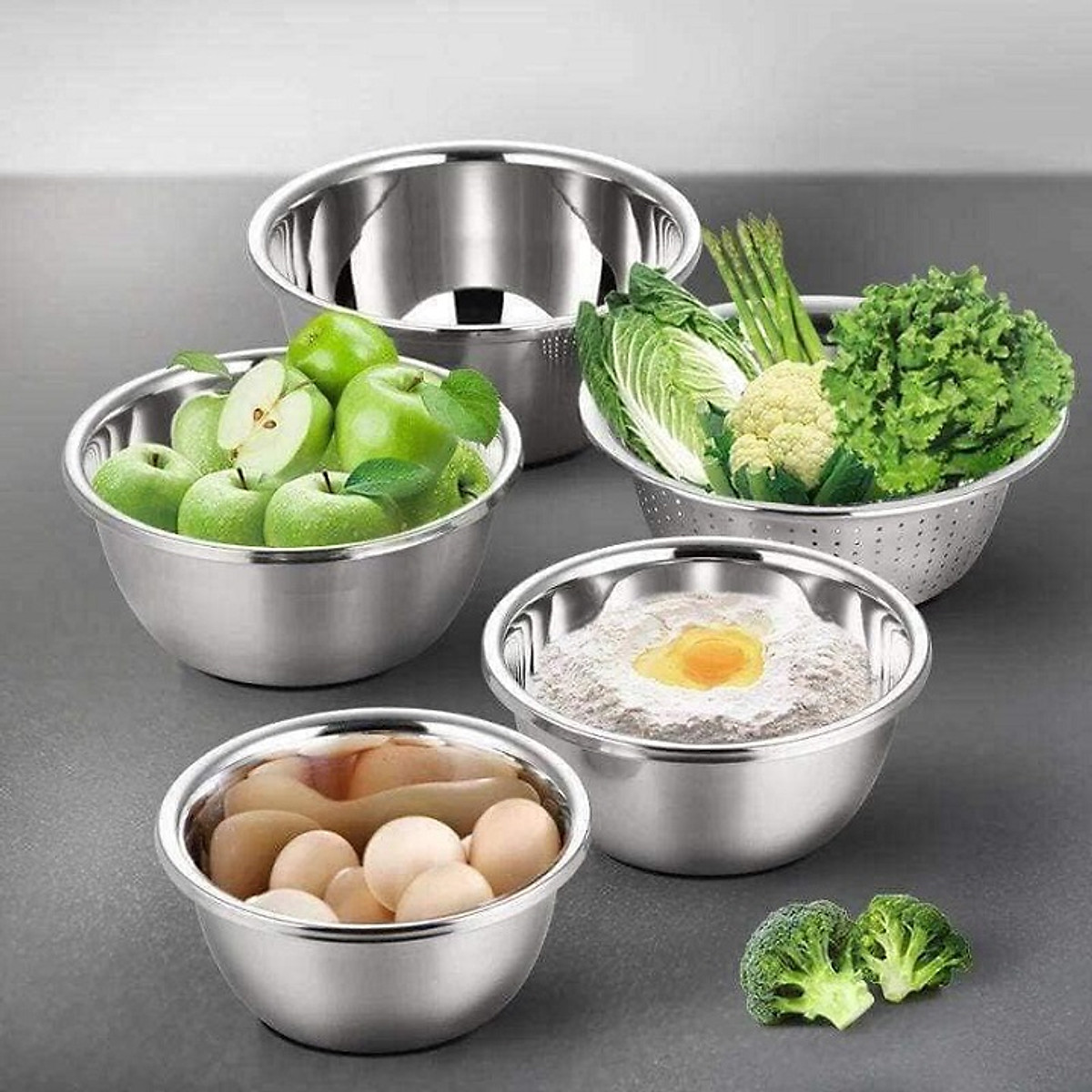 Bộ Thau Rổ Inox Nhà Bếp 5 Món Bằng Inox Đủ Size Từ 18 - 26 Cm Tiện Dụng
