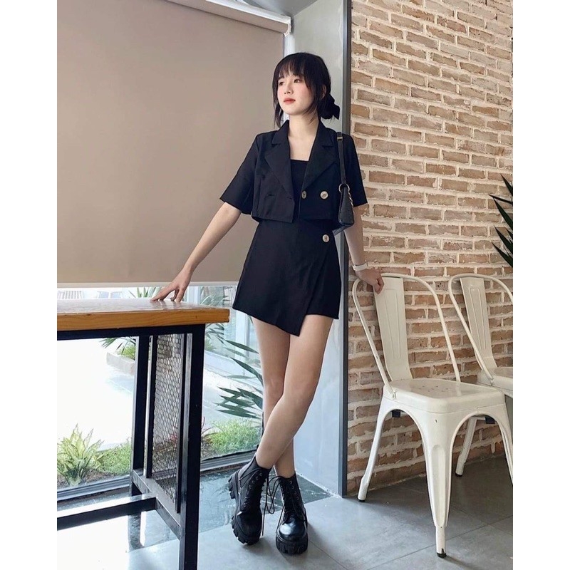 Set 3 món chân váy lệch kèm áo vest và áo croptop cá tính